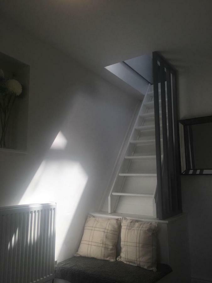Webb Place 2 Bedroom Apartment ! Croydon Dış mekan fotoğraf